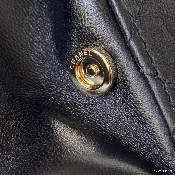 First Bag Ru CHANEL VANITY CASE 0626
